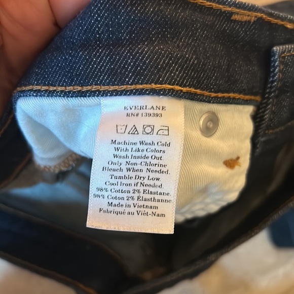 Everlane Dark Wash Skinny Jean, Size 28 - Picture 4 of 4